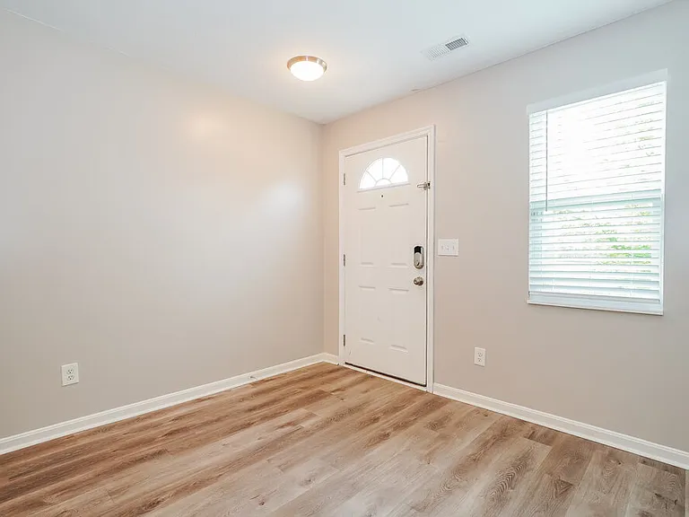 7500 Willow Leaf Dr — Photo 5