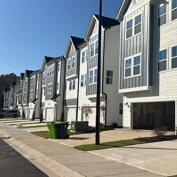 2025 Trident Maple Ln — Photo 40