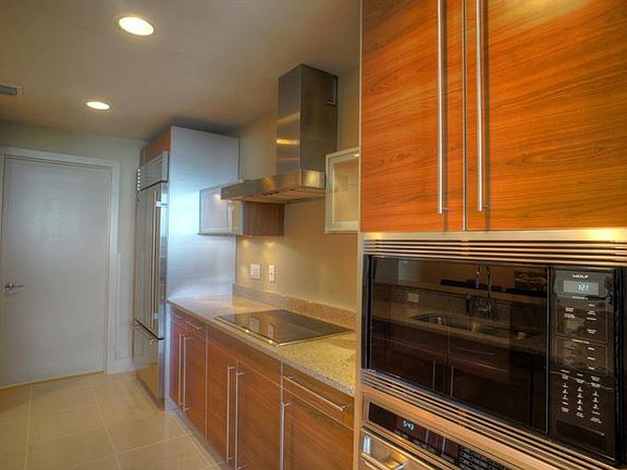 5th image of 260 Osceola Ave #1203