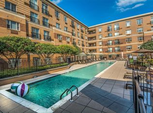 54 Riverwalk Pl #648, Taurus, NJ 07093