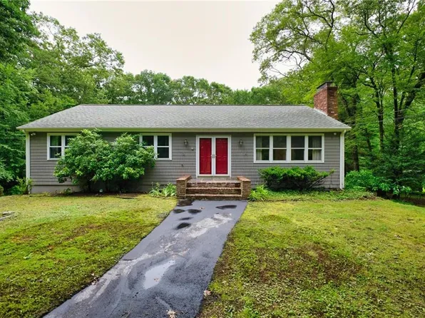 172 Ridge Rd, Smithfield, RI 02917