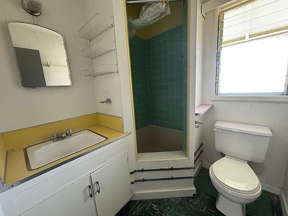 3rd image of 2115 Algaroba St #7