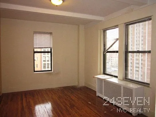Rented by 24 7 NYC Realty Inc. | media 23