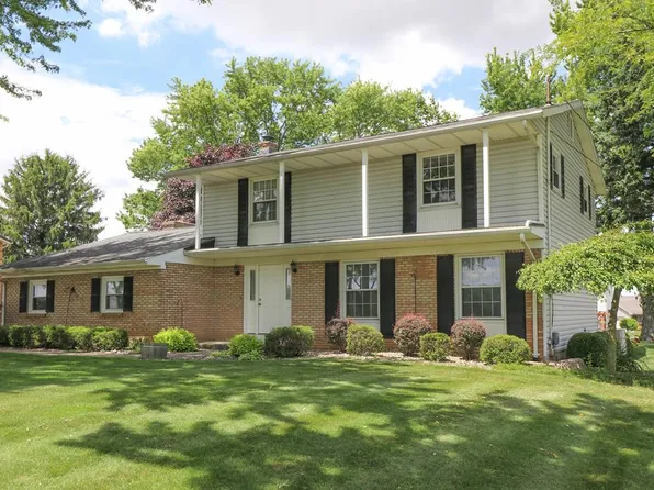 165 W Smiley Ave, Shelby, OH 44875