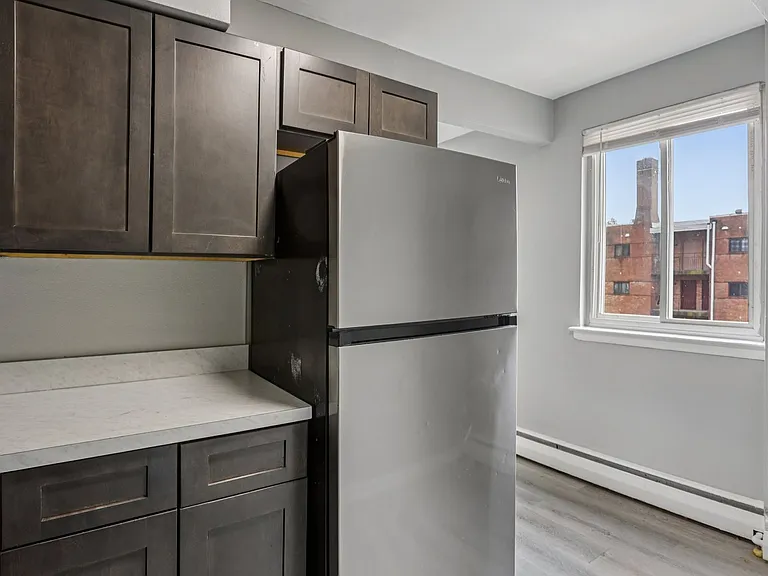Mandela Apartments — Photo 9
