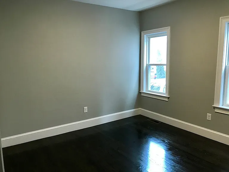 91 Grant St #3 — Photo 10
