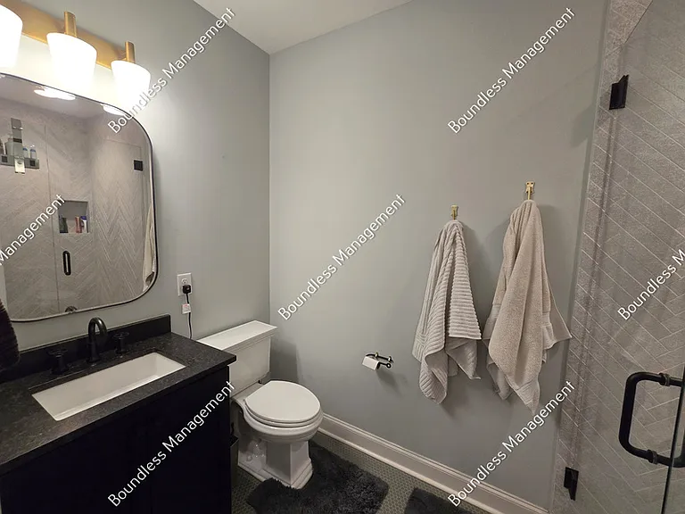 28 Bass St SE — Photo 17