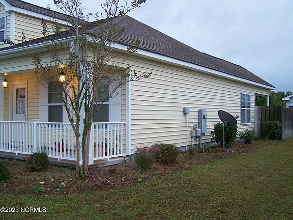 2nd image of 4414 Southern Pine Drive SE