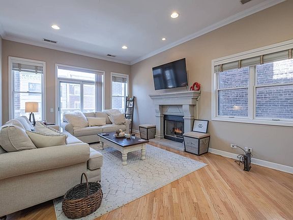2nd image of 3503 N Sheffield Ave APT 2N