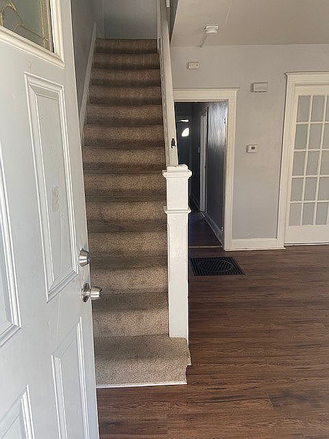 1st image of 3410 Ravenwood Ave