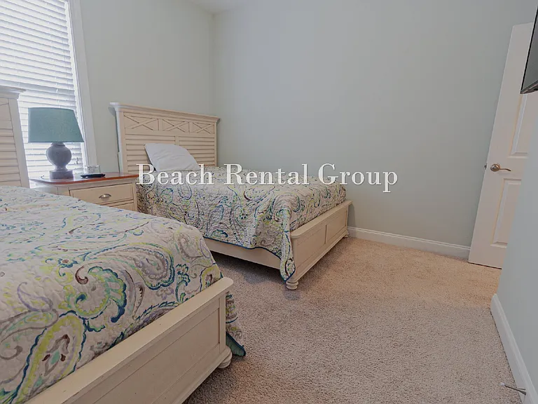 2402 Via Palma Dr — Photo 20