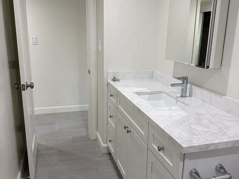 1320 S Del Mar Ave — Photo 16