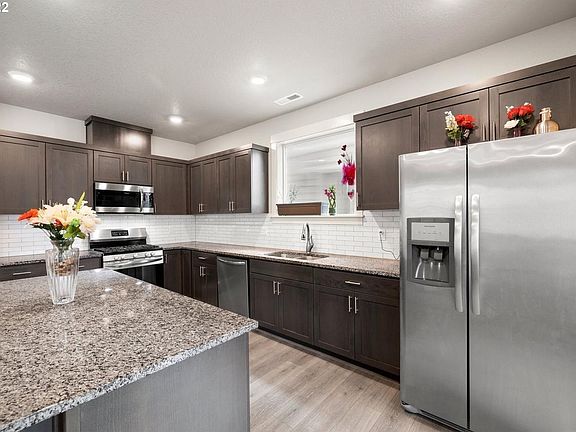 Kitchen with new appliances