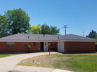 100 Calle Del Sol, Roswell, NM 88201