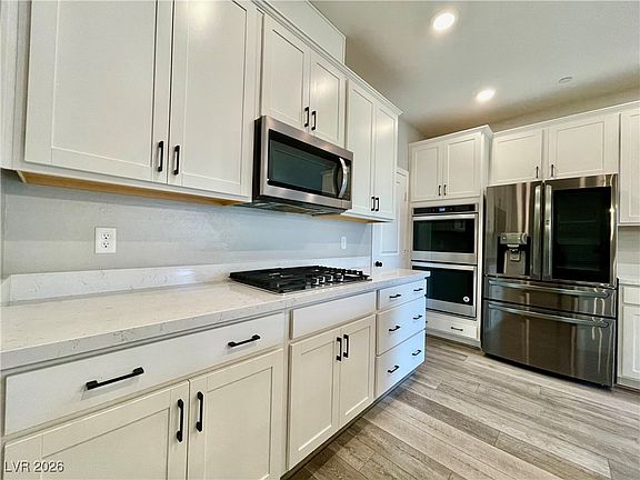 5th image of 12510 Oregon Cherry Ave