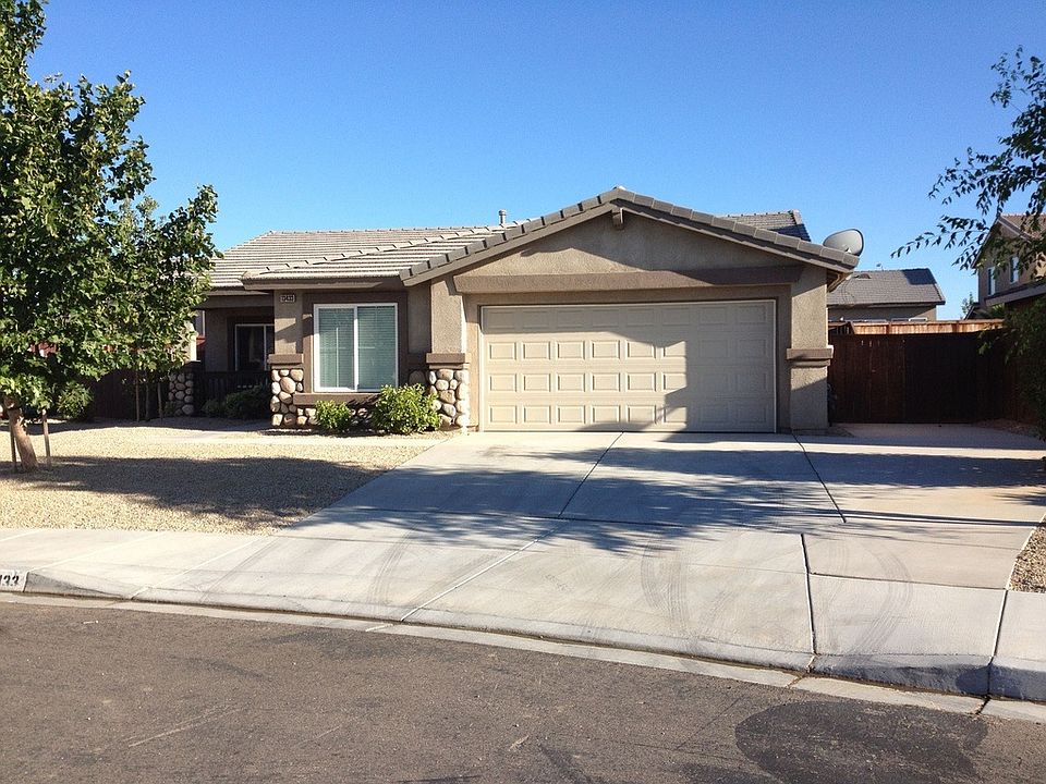 Desert Landscape - Extended Drive way
