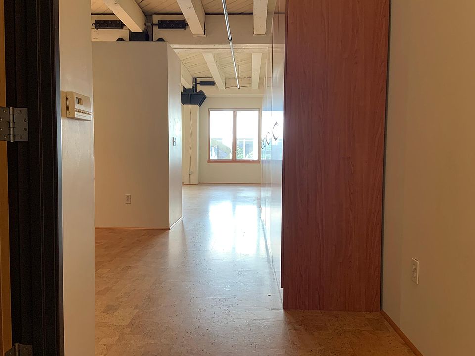 View entering unit