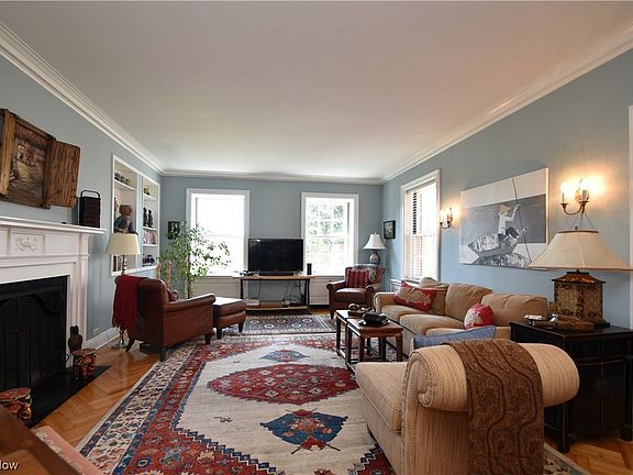 4th image of 13415 Shaker Blvd APT 11E3