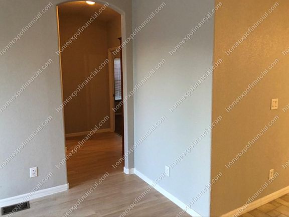 2nd image of 26590 Franklin Ave