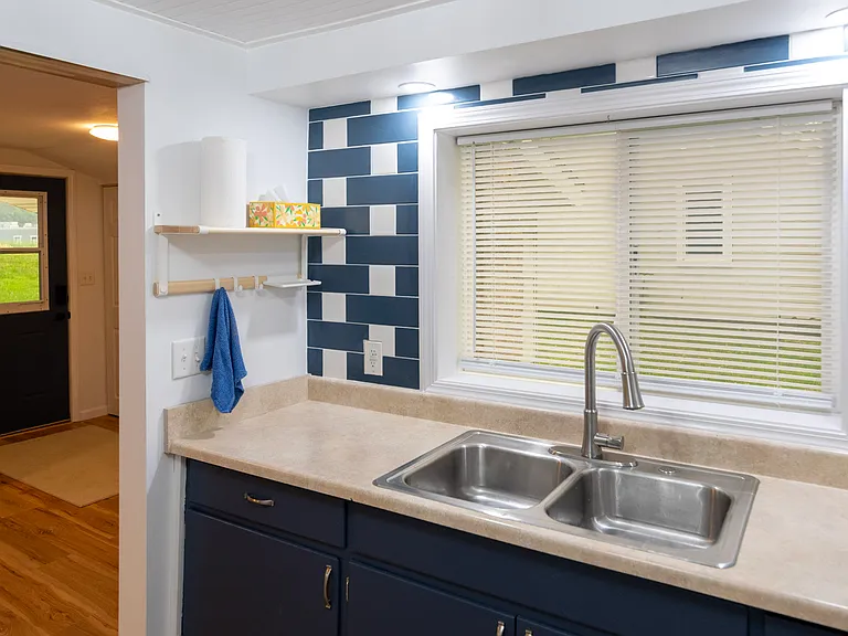 10648 E Traverse Hwy — Photo 10
