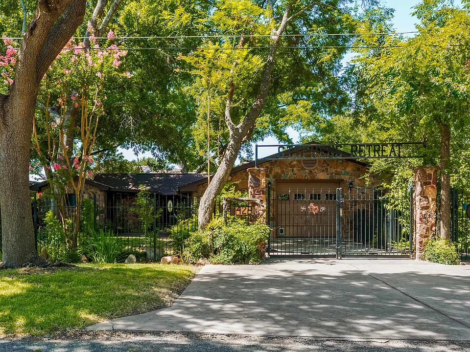 1st image of 428 Pecan Creek Drive