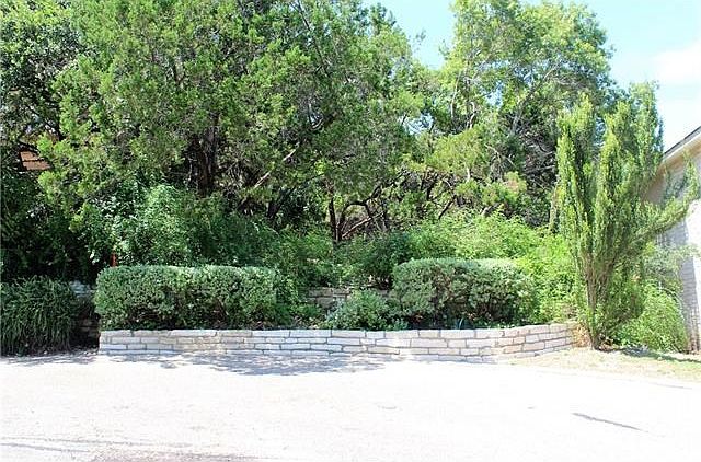 Front of lot