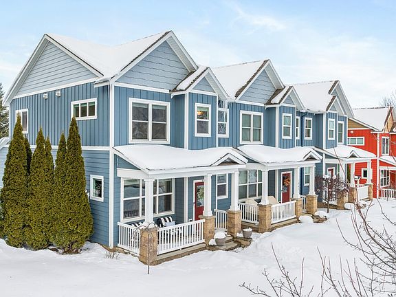 4th image of 10621 Waterford Rd