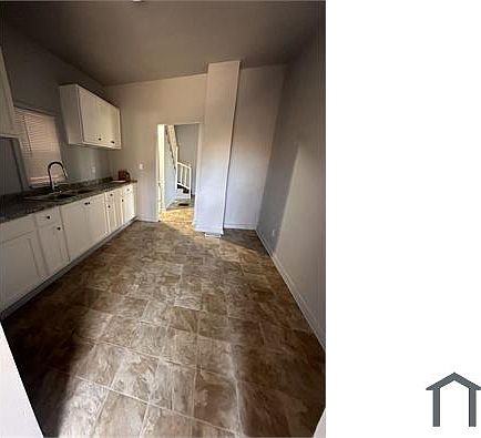 558 Holbrook St, photo 8