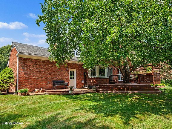 5th image of 705 Bell Rock Pl