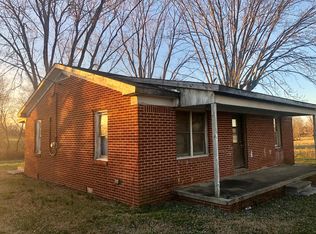 682 Clemmons Rd, Cookeville, TN 38501