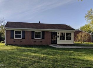 5608 Ailanthus Trl, Louisville, KY 40219