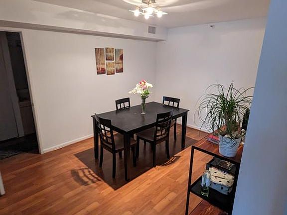 3rd image of 1600 N Oak St APT 1502