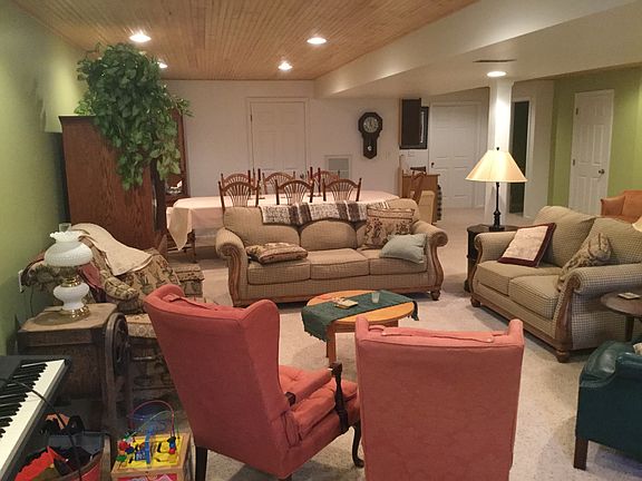 5th image of 6818 Grant Dr