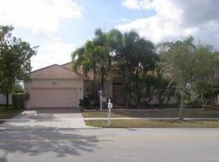 7049 Mariposa Cirw, Pembpine, FL 33331