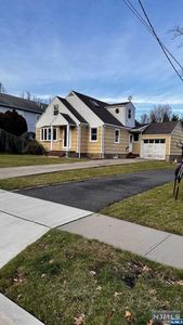 222 Elm Ave, Hackensack, NJ, 07601