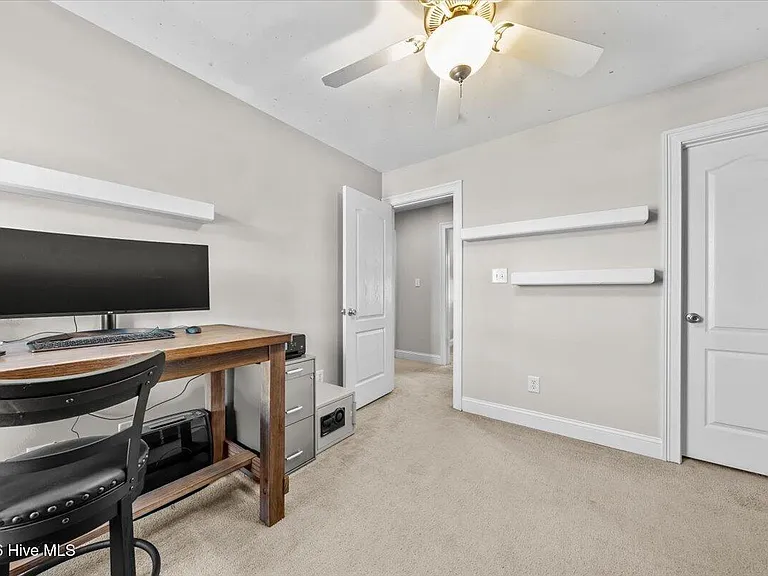 2708 Plum Ridge Rd — Photo 22