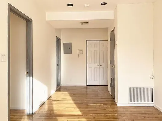Rented by Corcoran | media 2