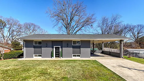 5 Greenbriar Ave Photo 1