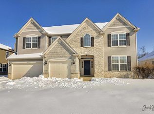 1093 Mackenzie Dr, Antioch, IL 60002