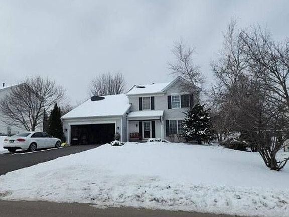 3rd image of 17417 Hummingbird Ave