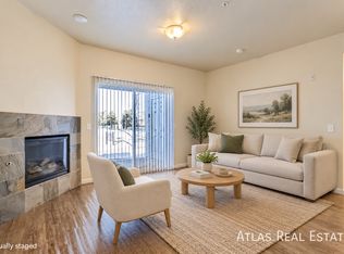 15504 E Arizona Ave, Aurora, CO 80017