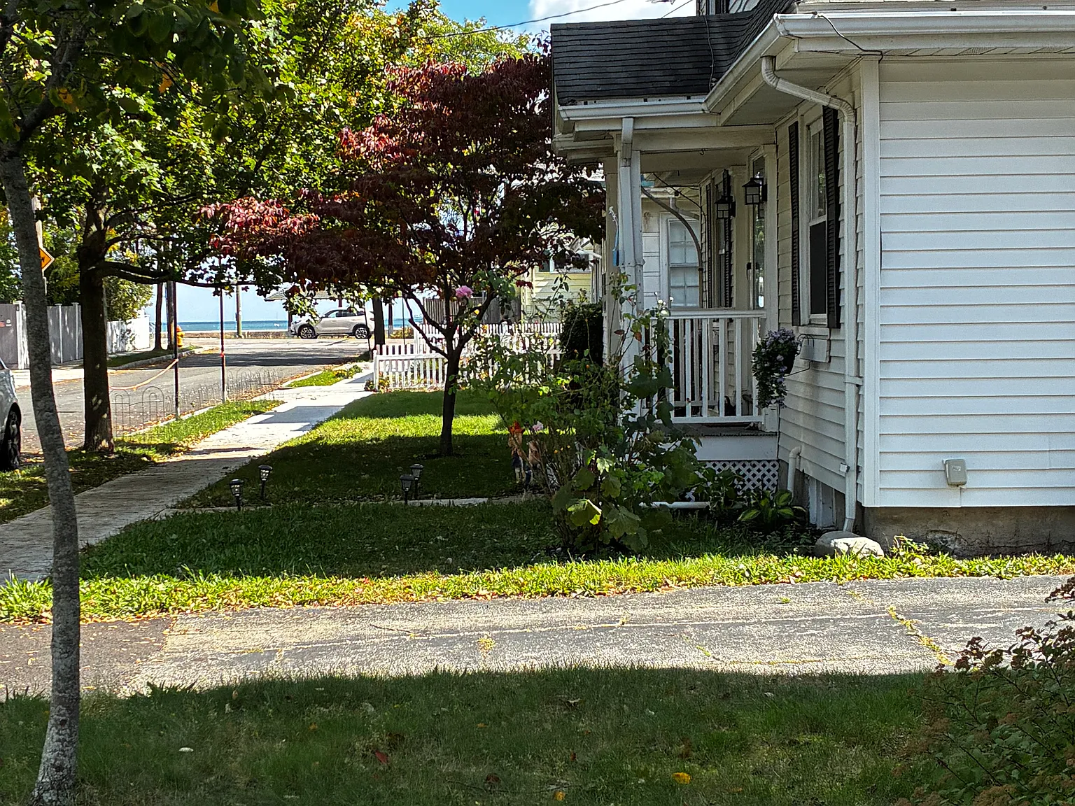 2 bed, 1100 sqft, $2,400 — Photo 2