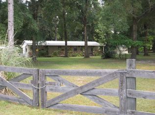 6051 NW 80th Pl, Chiefland, FL 32626