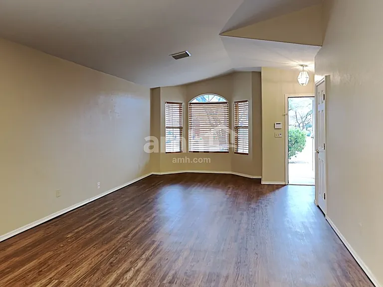 7607 S Wildberry Ave — Photo 10