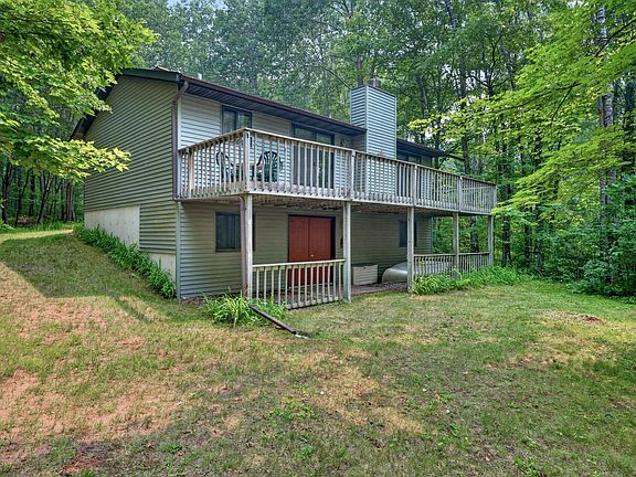 2nd image of W6151 River Rd
