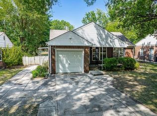 6032 E Rockwood Rd, Wichita, KS 67208