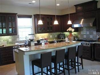 4th image of 36 Stonetree Ln