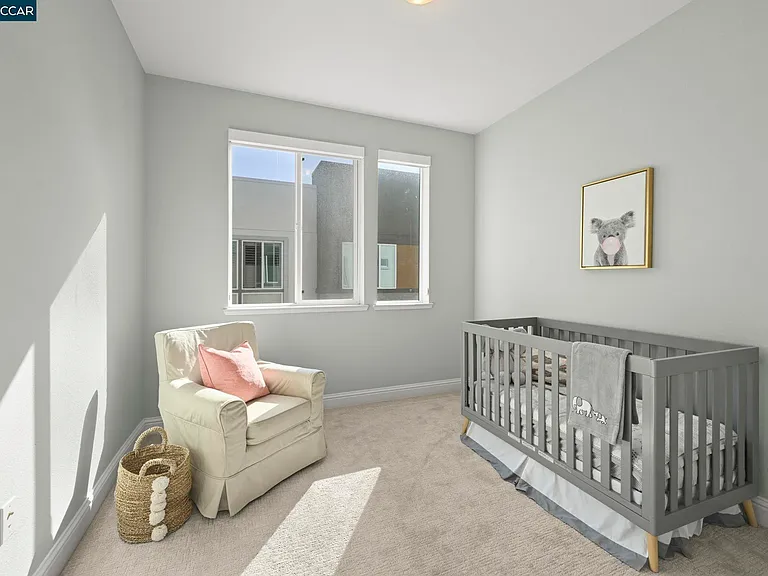 3923 Meridian St — Photo 20