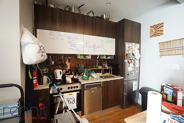 Rented by Rennit Inc. | media 21