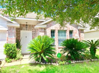 16931 Mission Ridge Ln, Houston, TX 77073